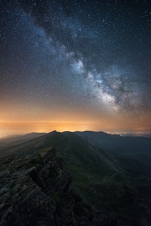 Night landscape photography equipment